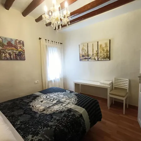 Hotel Rey Mundo Munébrega