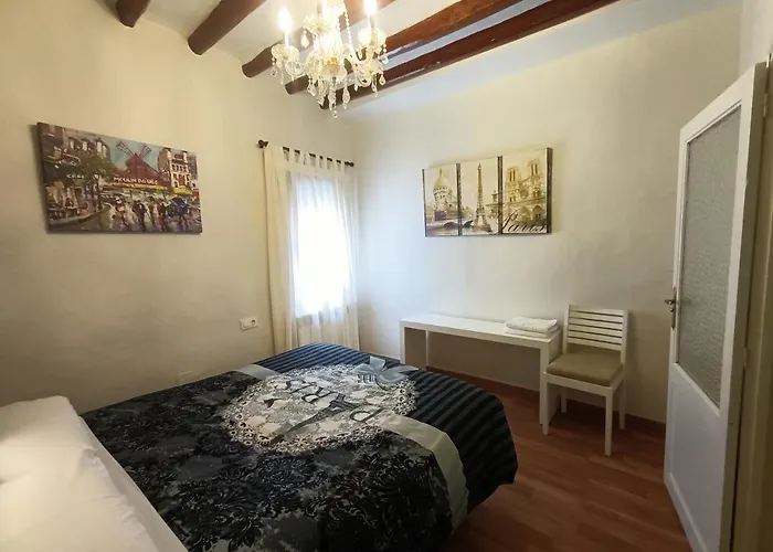 فندق Rey Mundo Munébrega