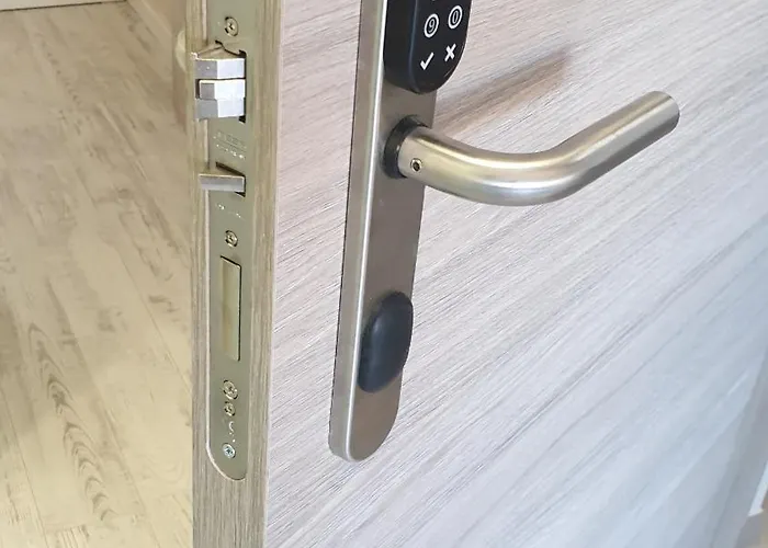 Rey Mundo Hotell Munébrega